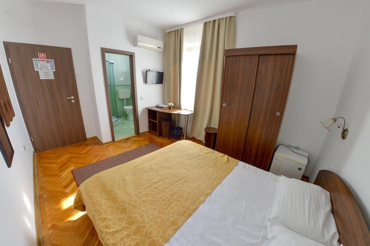 Pension Alexia Sibiu Exterior photo